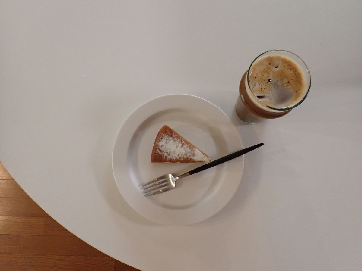 ケーキとラテ2